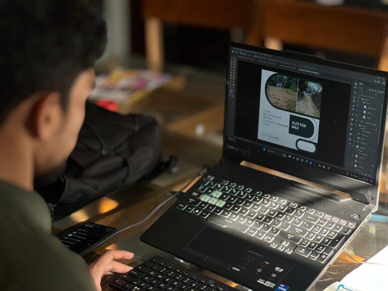 Best Graphic Designer in Calicut, Kerala​